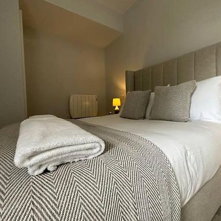 Superior Stay, Sophia Gardens, City Centre And Stadium Sleeps 4 Cardiff Exterior photo